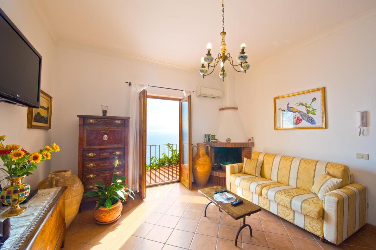 Villa Tranquillita Праяно Экстерьер фото